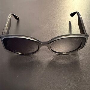 DEZI Perona Sunglasses